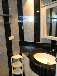 Lucky Plaza (D9), Apartment #225261571